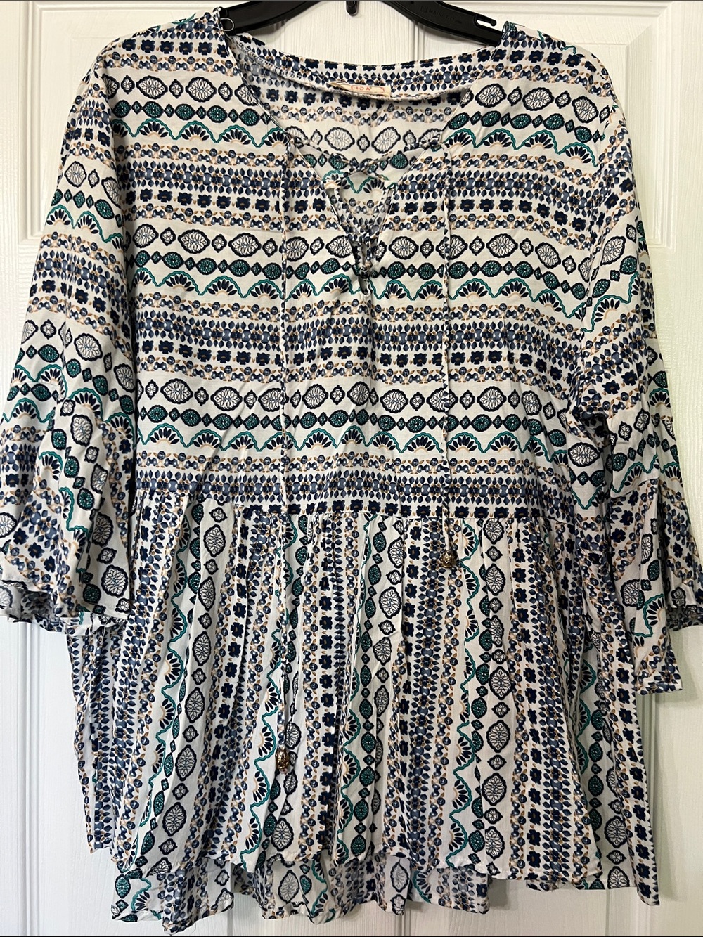 Women's Printed Peasant Tunic in White and Teal